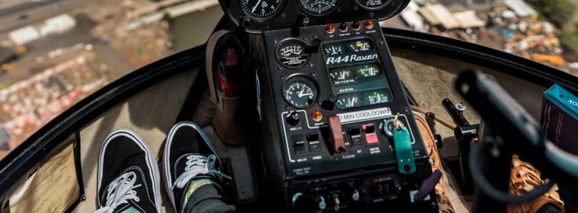 (FULL HOUSE) From Conflict to Collaboration – A Helicopter View (FULL HOUSE) From Conflict to Collaboration – A Helicopter View